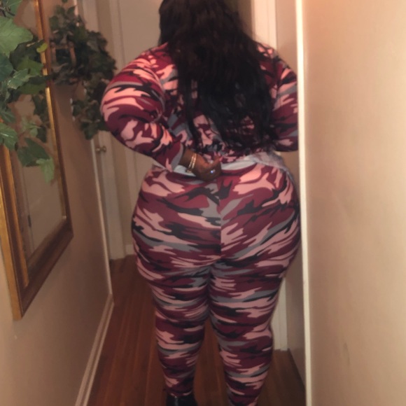 Pink Soldier - Picture 2 of 6